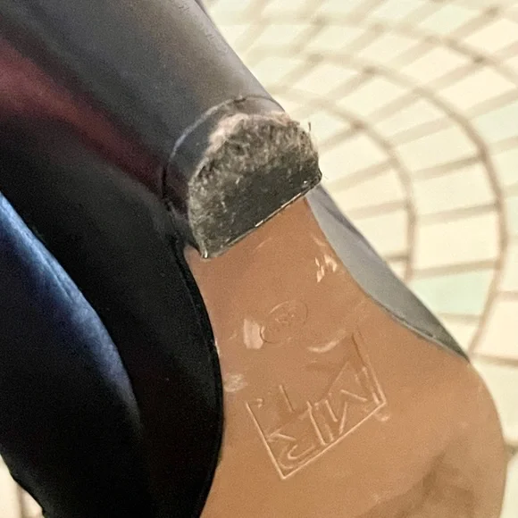 Incredible MRKT (Market) strappy wedges! - Picture 12 of 16